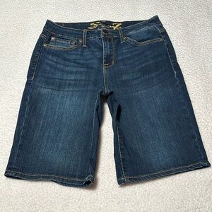 Seven7 Ladies Sunset Bermuda Denim Stretch Shorts, EUC (Wore Once), Size 6